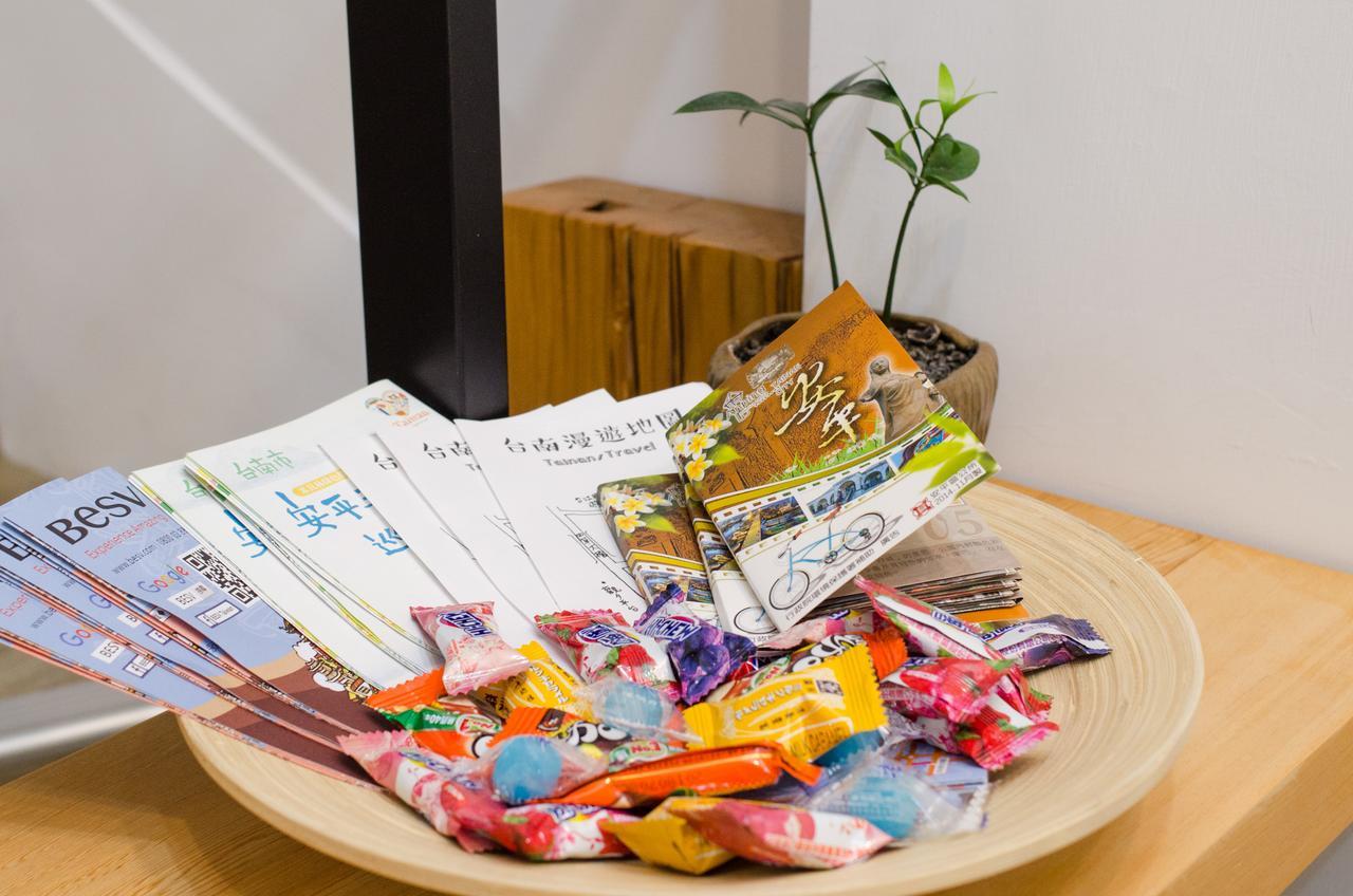 Haian Corner Homestay Tainan Zewnętrze zdjęcie